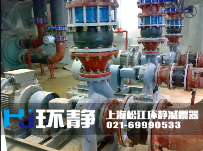 DN50小型供水管道專用<a href=http://www.udrills.com target=_blank class=infotextkey>橡膠接頭</a>